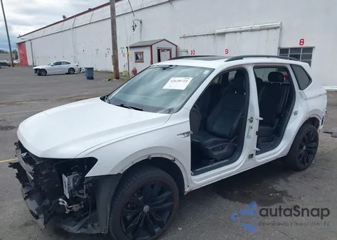 2021 Volkswagen Tiguan 2.0T Se/2.0T Se R-Line Black/2.0T Sel из США, поврежденный, VIN 3VV2B7AX8MM065822